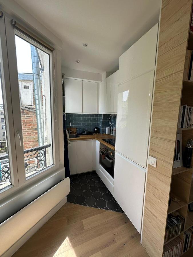 Studio Au Calme A Deux Pas Du Sacre Coeur Paris Bagian luar foto